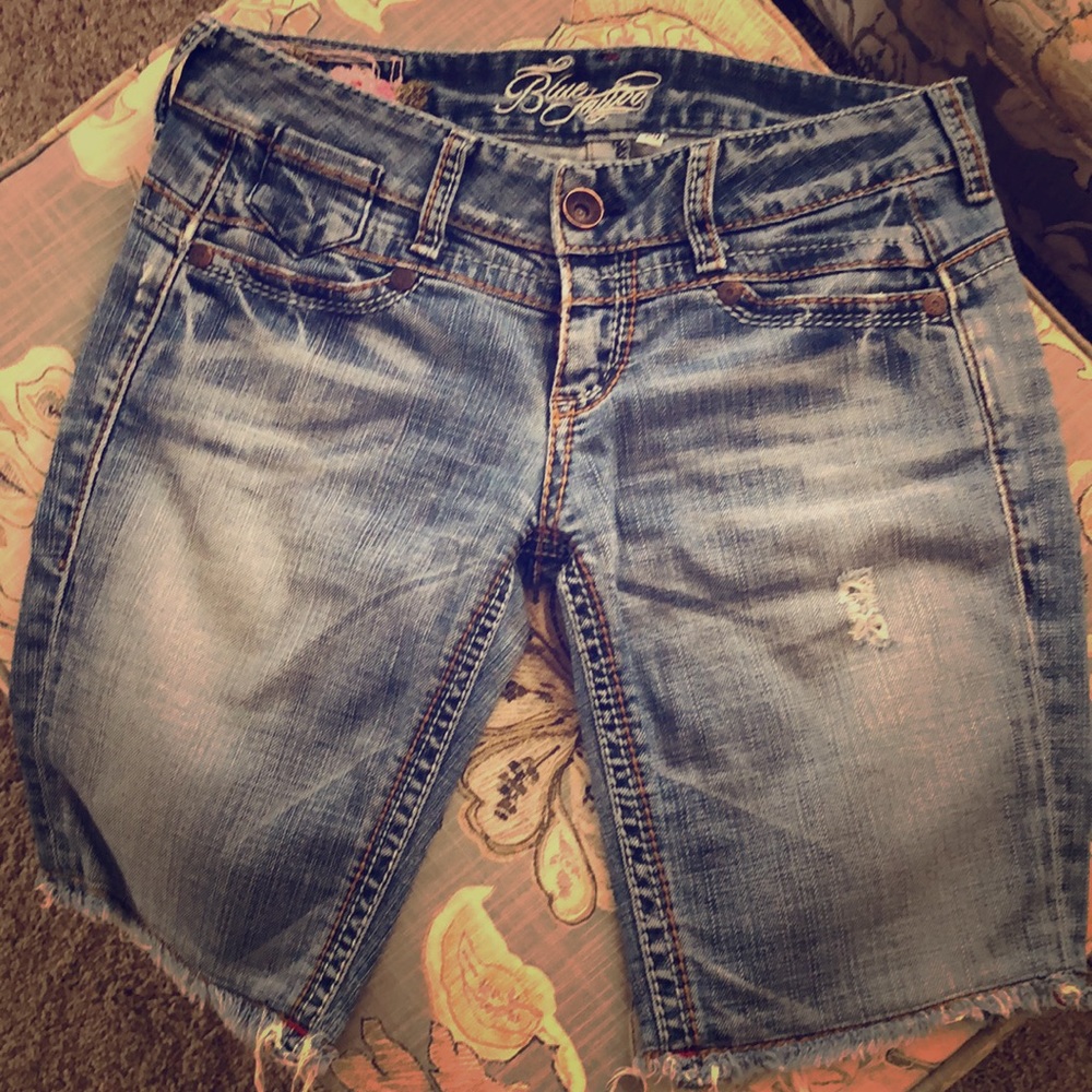 Blue Tattoo Cutoff Jean Sorts